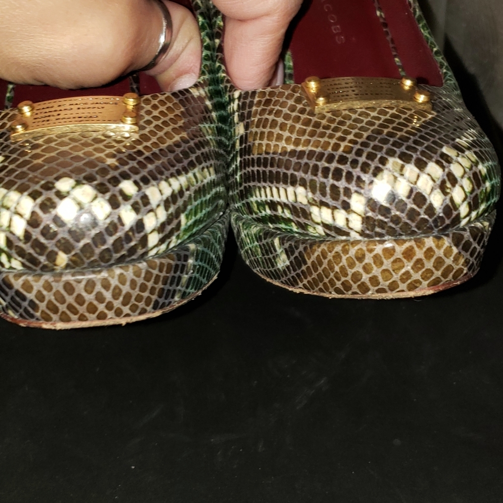 Marc by Marc Jacobs Suede/python print pumps - Picture 9 of 11